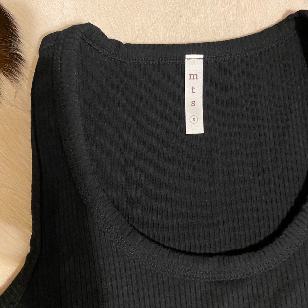 Black Crop Top Tank